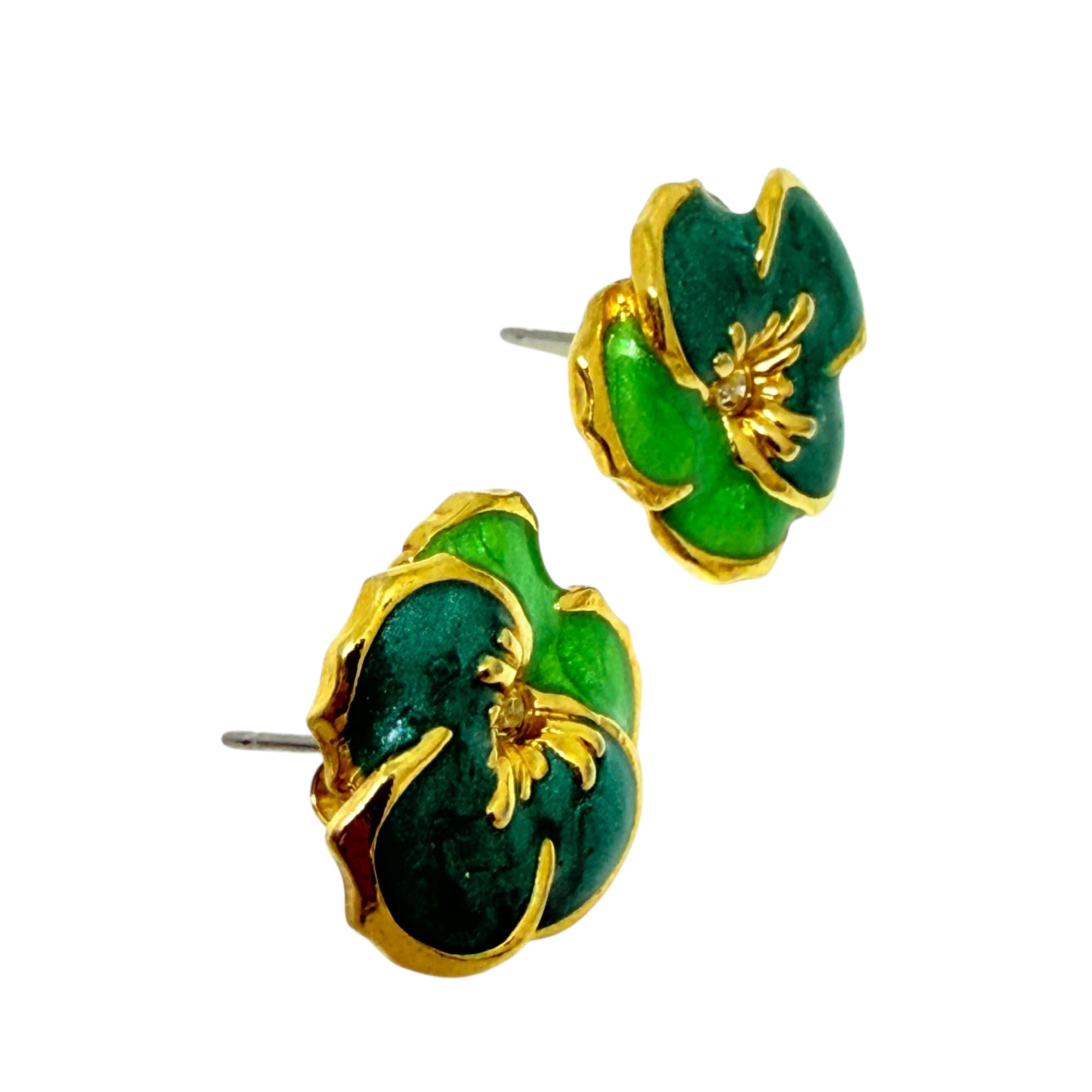 Women's or Men's AVON signed gold tone enamel small flower designer post earrings For Sale
