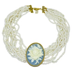 AVON signed vintage gold tone cameo flower multi strand pearl designer necklace