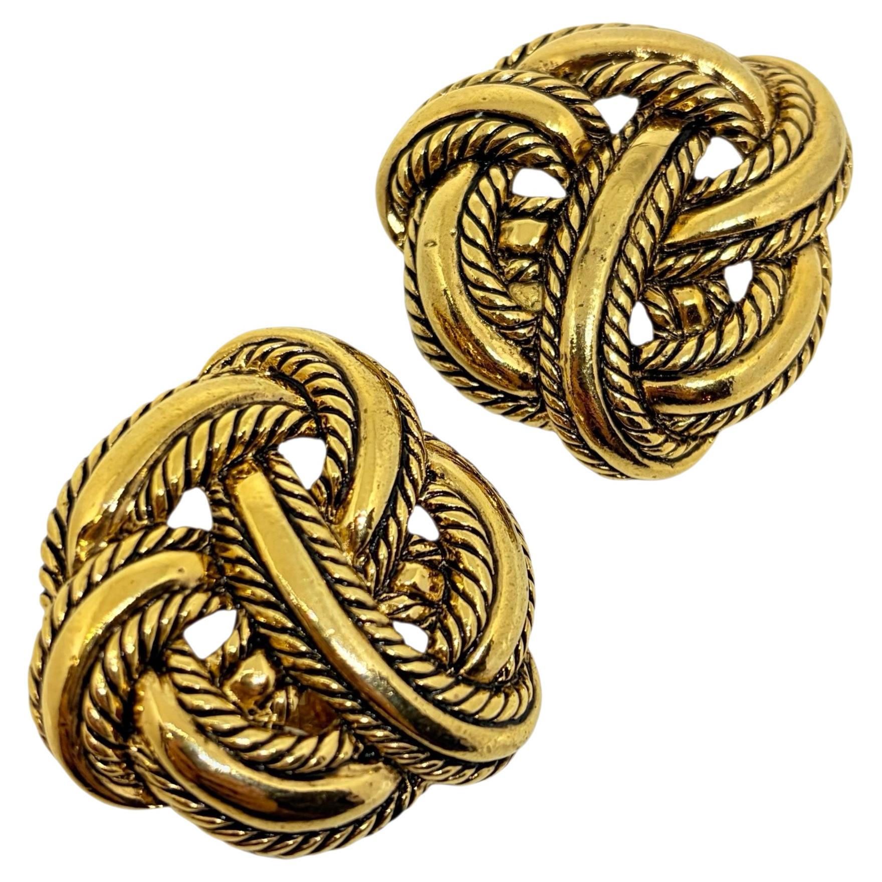 AVON signed vintage gold tone massive knot designer clip on earrings For Sale