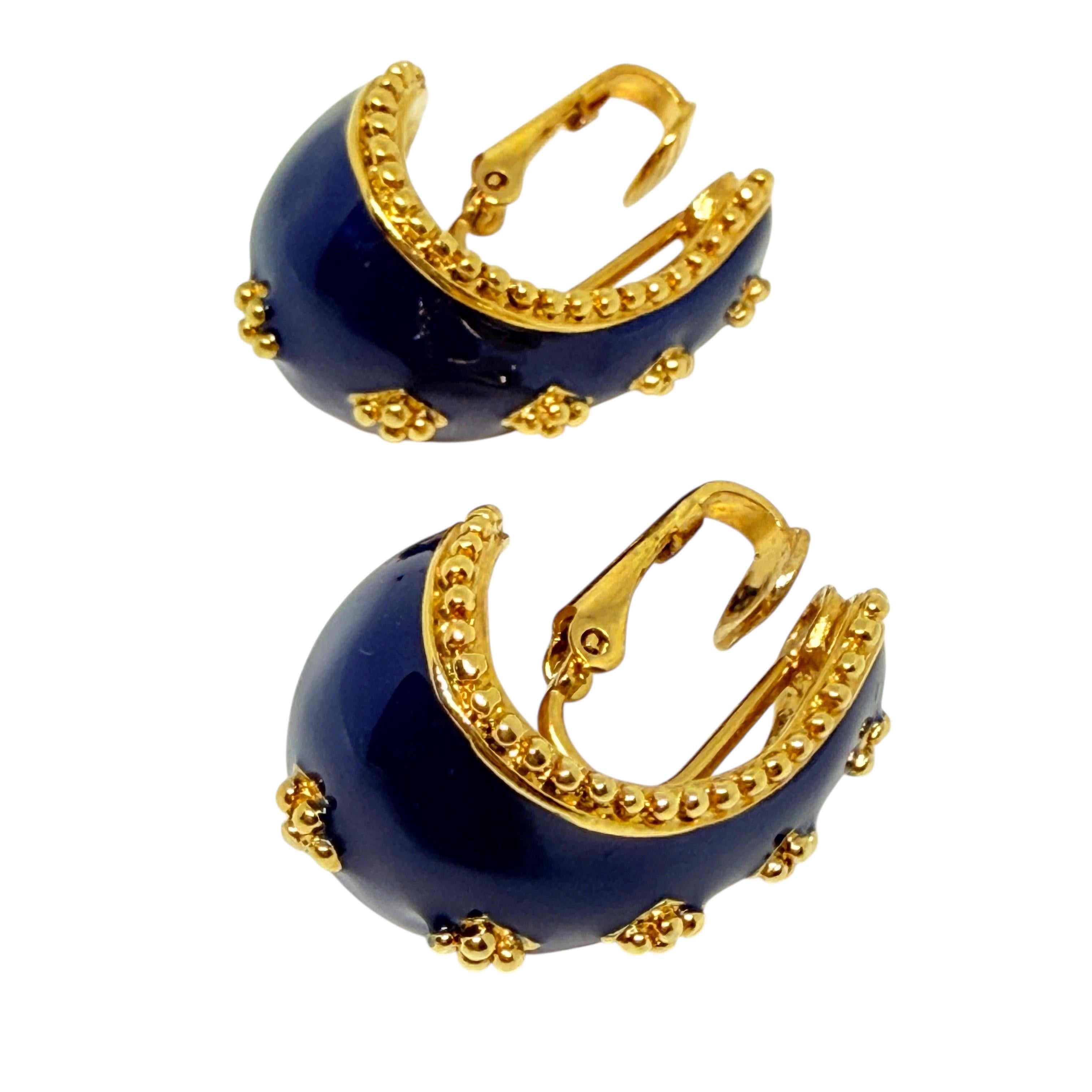 Women's or Men's AVON signed vintage gold tone navy blue enamel etruscan designer clip earrings For Sale