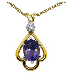AVON vintage gold tone genuine amethyst designer chain necklace