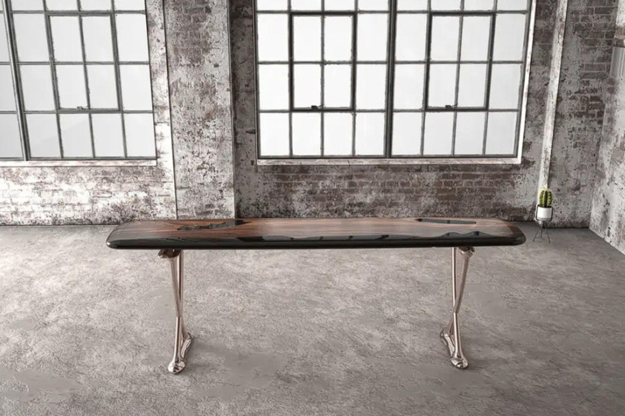 Organique Table console Avorio : Table console en aluminium Hammer et résine de noyer en vente