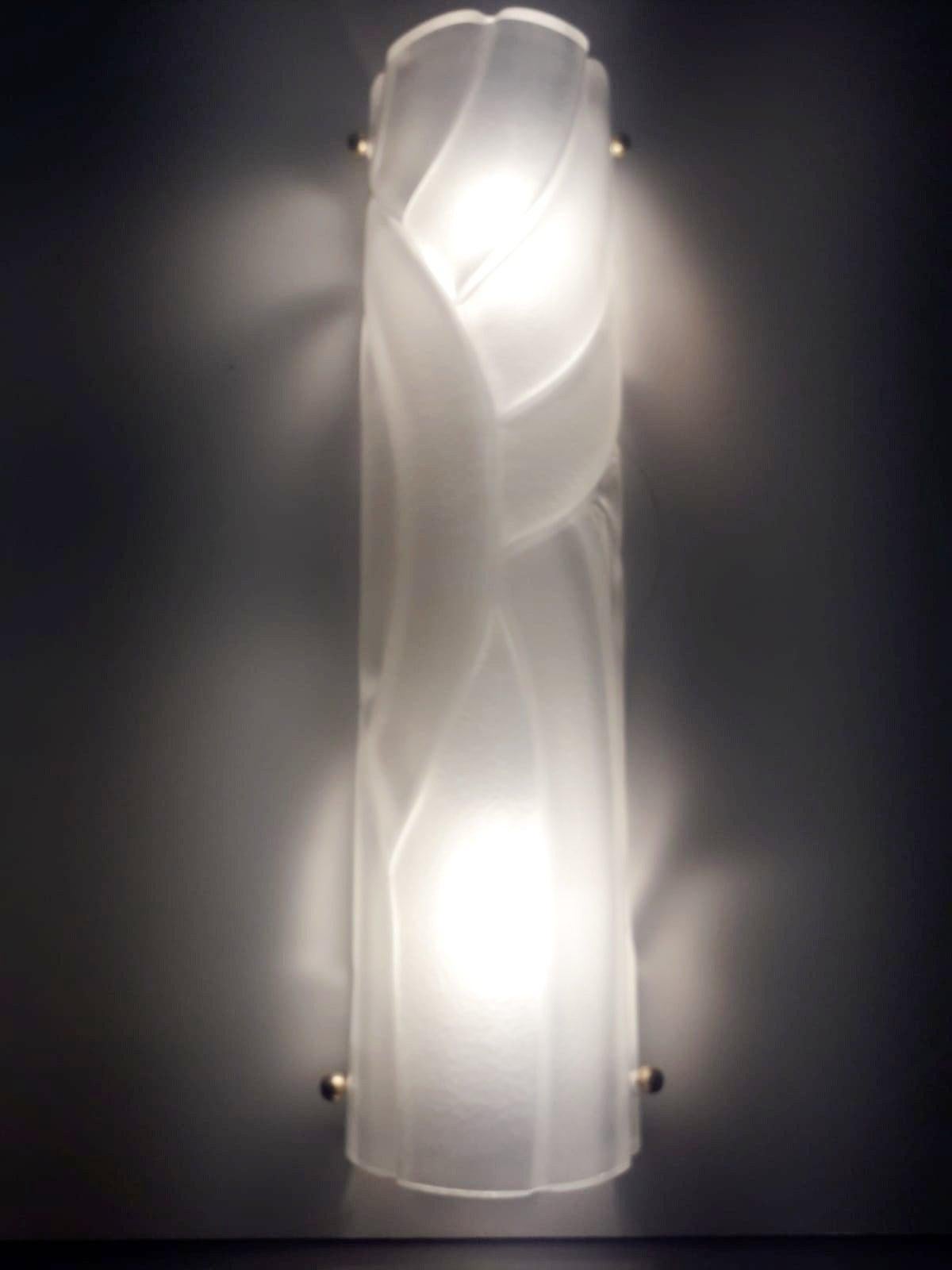 Italian Art Deco style wall light or flush mount shown in frosted Murano glass hand blown to create a stylish wrapped design pattern, mounted on white metal frame / designed by Fabio Bergomi for Fabio Ltd, made in Italy
2-light / E12 or E14 type /