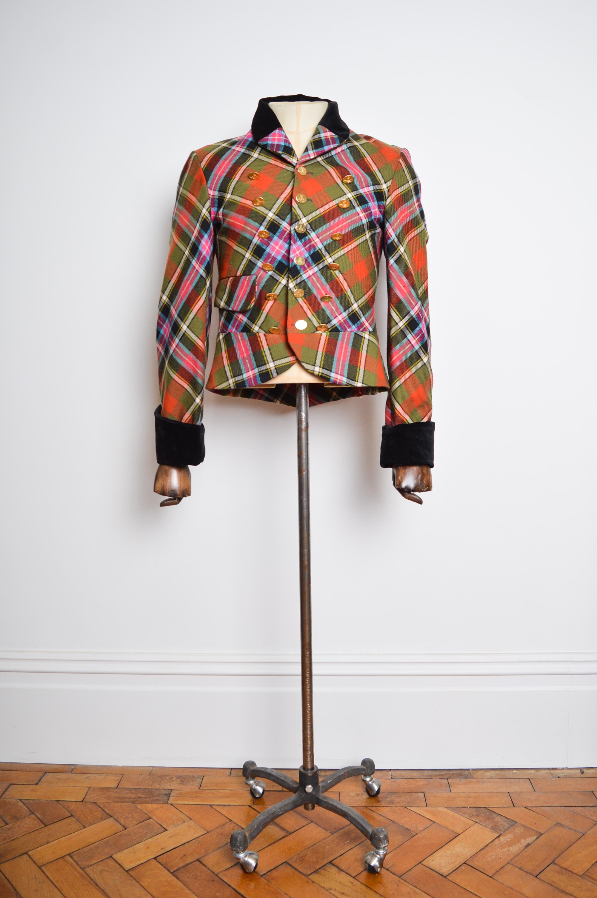 Brown AW 1988 / 89 Vivienne Westwood Bruce of Kinnaird Tartan Mens Runway Jacket For Sale