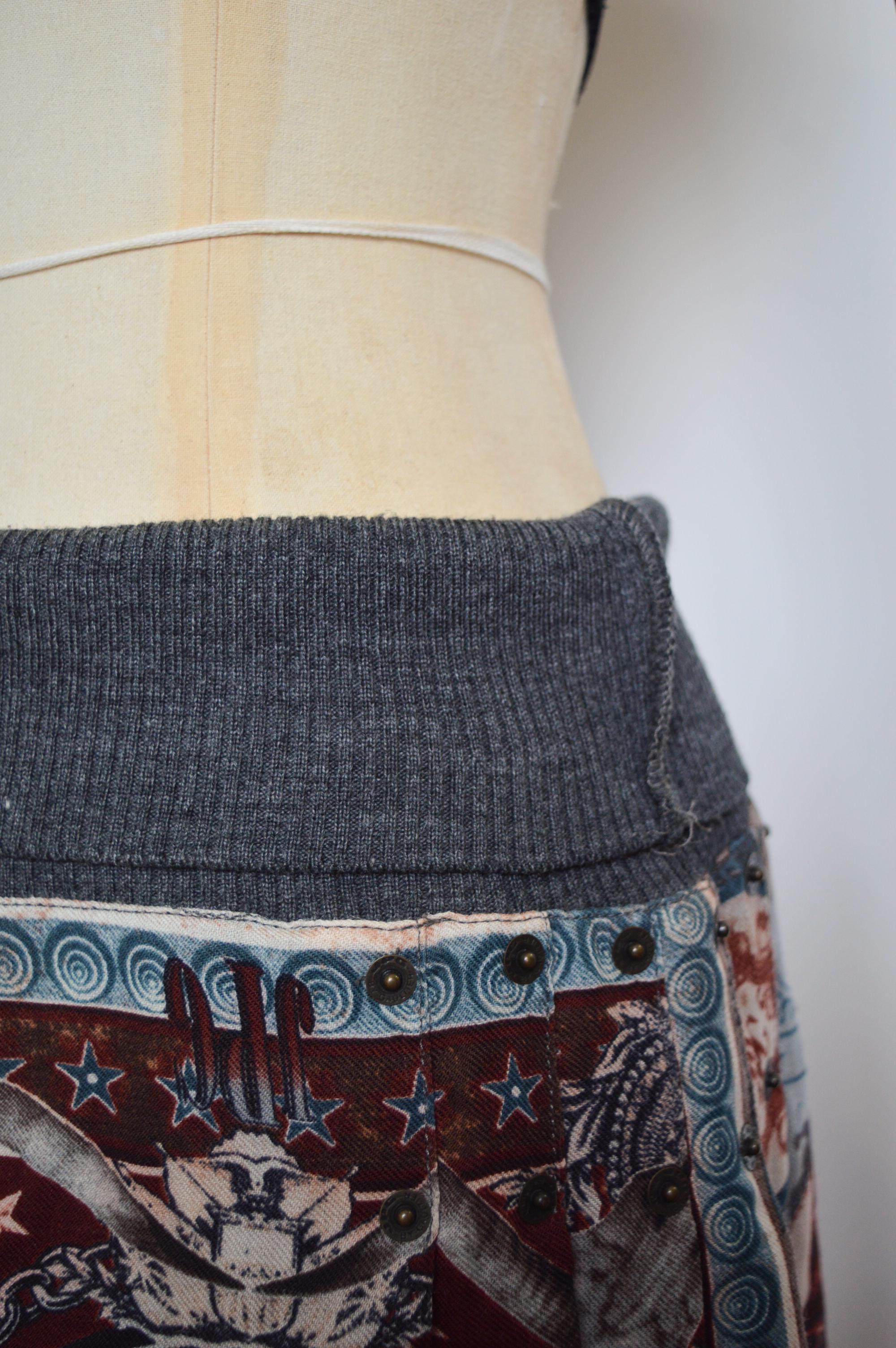 AW 1994 Vintage Jean Paul Gaultier Native American Print Avant Guard Kilt Skirt For Sale 9