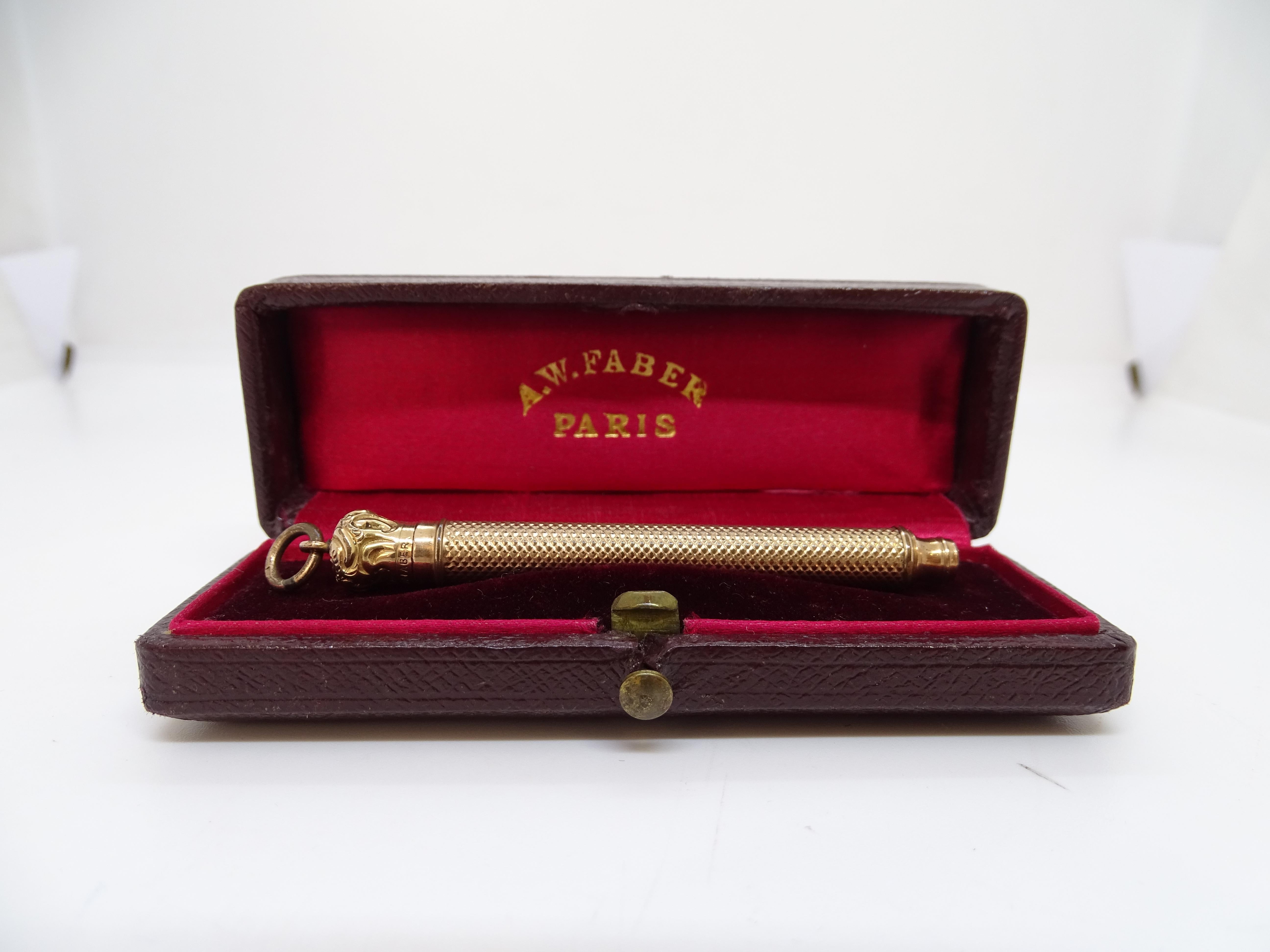A.W. Porte-mine Faber-Castell or ou plaqué or, présenté dans son emballage d'origine. en vente 4