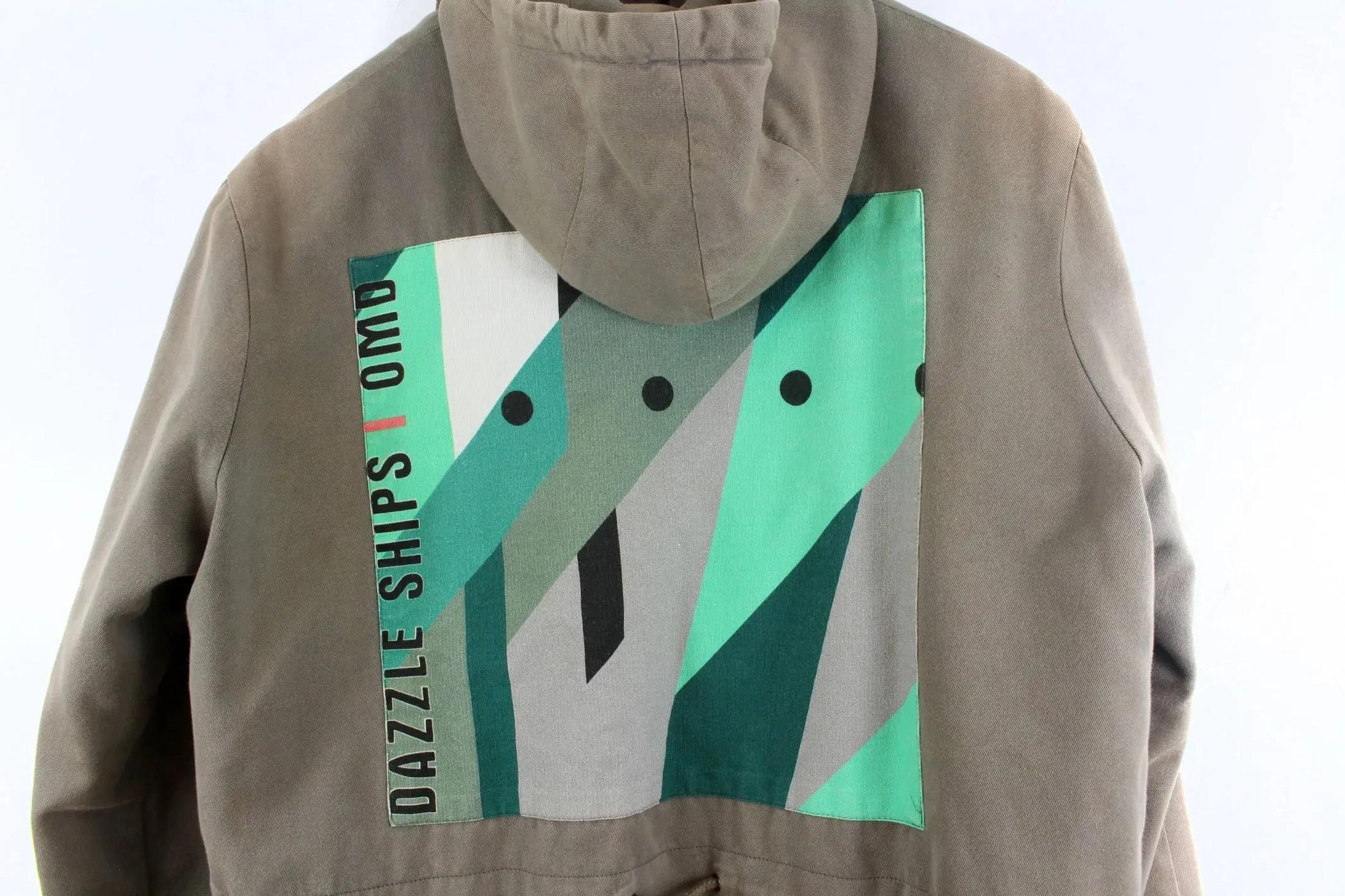 Raf Simons Parka 'Closer' AW03 dazzle Ships In condizioni ottime in vendita a Beverly Hills, CA