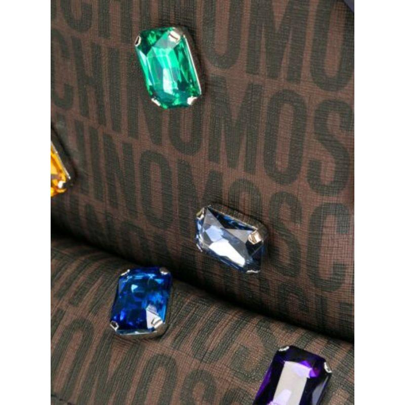 Sac à dos AW15 Moschino Couture orné de pierres précieuses multicolores Jeremy Scott en vente 5