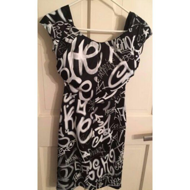 Women's AW15 Moschino Couture Jeremy Scott Black/white Puffy Collar Graffiti Dress For Sale