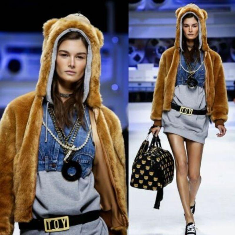AW15 Moschino Couture Jeremy Scott Teddy Bear Bomber Hoodie Ready to Bear 38 IT For Sale 5