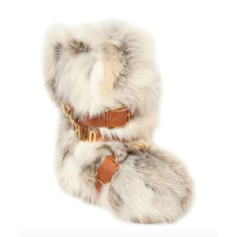 AW15 Moschino Couture x Jeremy Scott Leather & Fox Fur Buckled Snow Boots For Sale 4