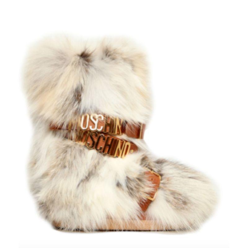 AW15 Moschino Couture x Jeremy Scott Leather & Fox Fur Buckled Snow Boots For Sale 5