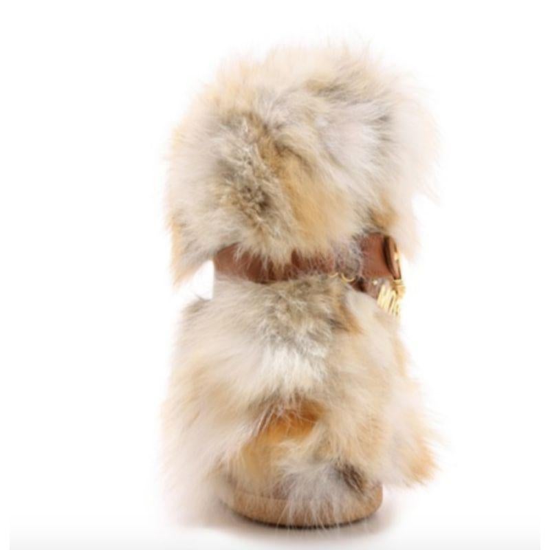 Bottes de neige à boucles en cuir et fourrure de renard Moschino Couture x Jeremy Scott AW15 Pour femmes en vente