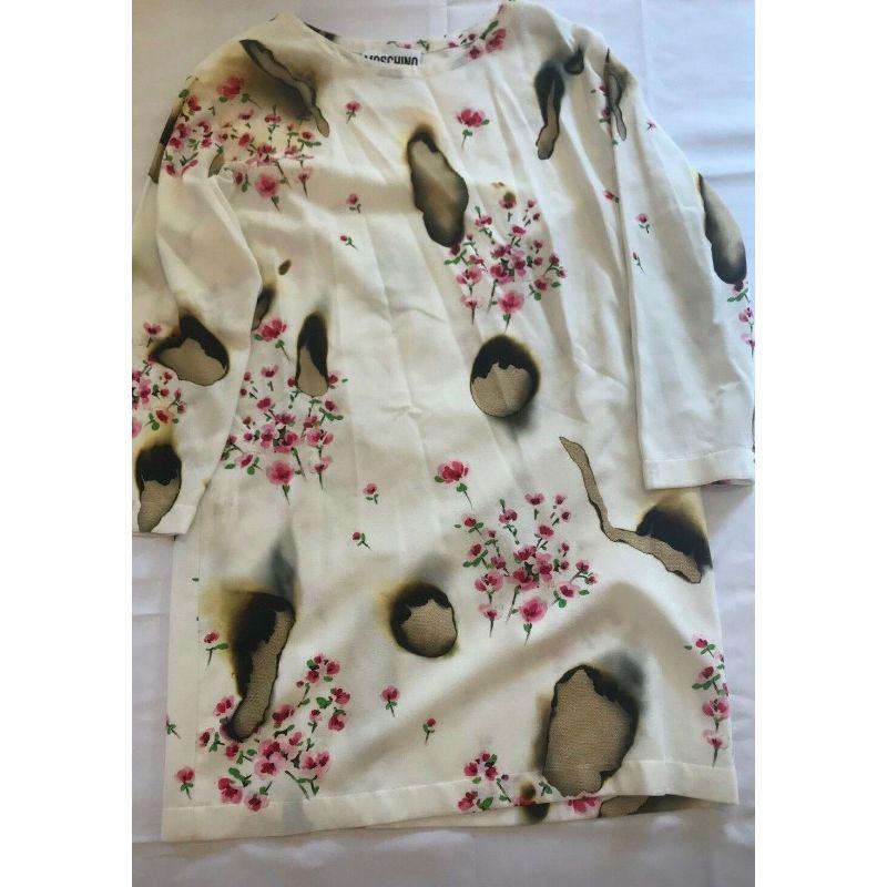 AW16 Moschino Couture Jeremy Scott Burnt Effect Floral White Rayon Dress For Sale 6