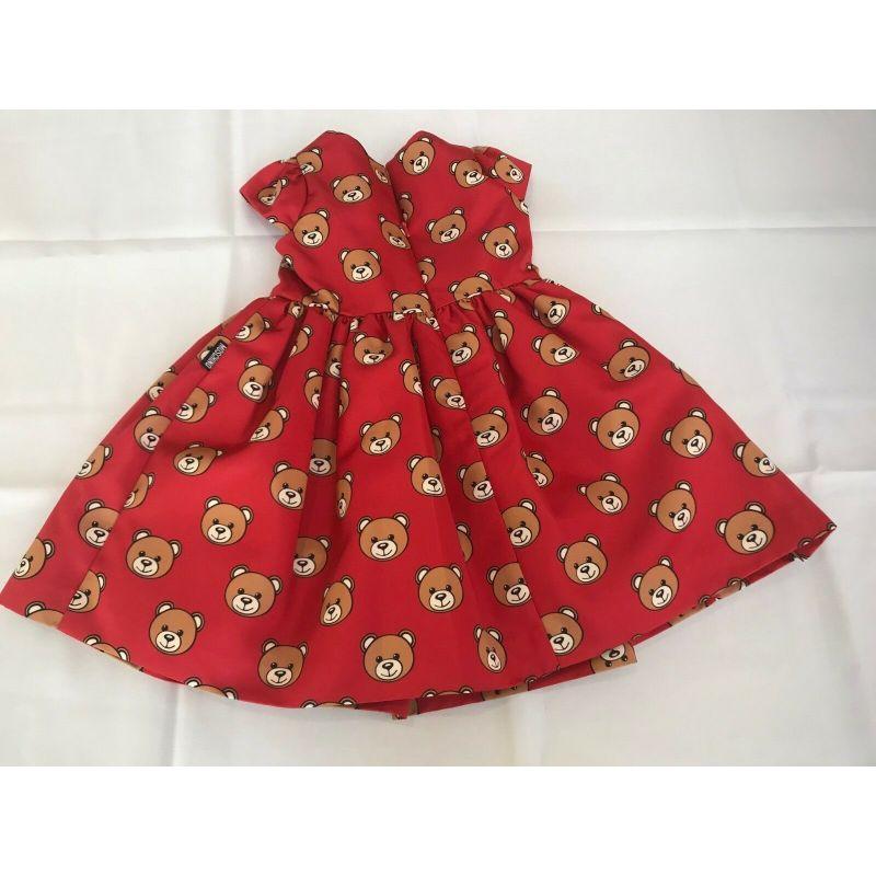 AW17 Moschino Baby Jeremy Scott 9 Month Red All Over Teddy Bears Short Dress For Sale 3