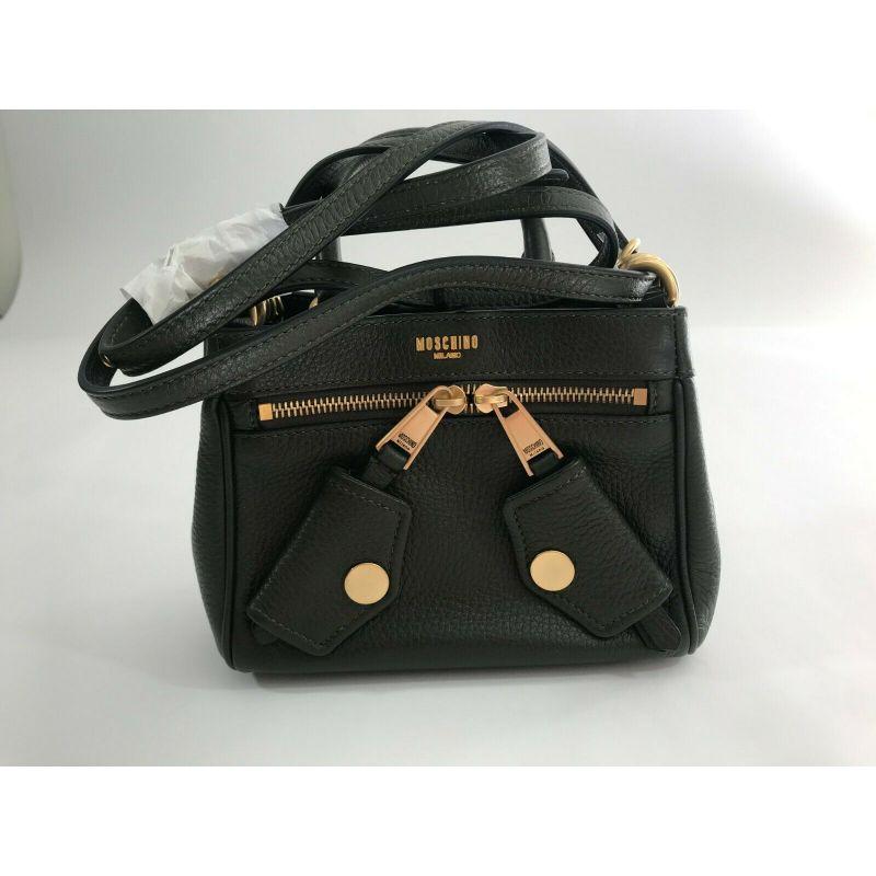 Black AW17 Moschino Couture Jeremy Scott Green Leather B-pocket Handbag W/Gold Logo M For Sale