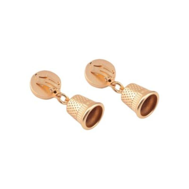 AW17 Moschino Couture Jeremy Scott Thimble Clip on Earrings Gold Metal Bijoux

Additional Information:
Material: Metal
Color: Gold
Pattern: Thimble
Style: Clip
Dimension: 1.95 W x 0.78 H in 
100% Authentic!!!
Condition: Brand new
Metal Bijoux