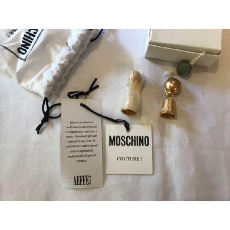 Women's or Men's AW17 Moschino Couture Jeremy Scott Thimble Clip on Earrings Gold Metal Bijoux For Sale