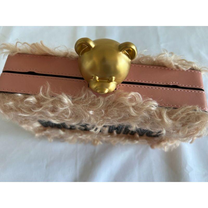 AW18 Moschino Couture Jeremy Scott Pink Faux Fur Teddy Bear Head Shoulder Bag For Sale 2