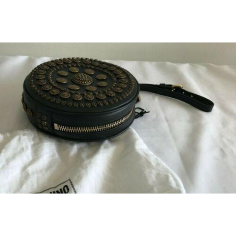 AW19 Moschino Couture Jeremy Scott All Over Embellishments Round Leather Clutch For Sale 6