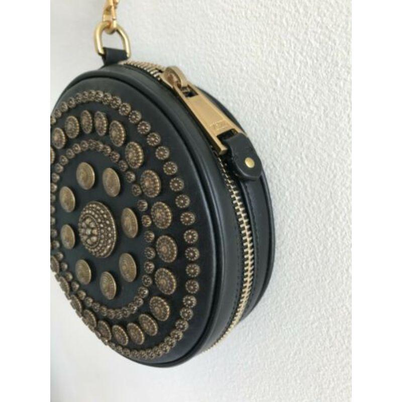 AW19 Moschino Couture Jeremy Scott All Over Embellishments Round Leather Clutch For Sale 2