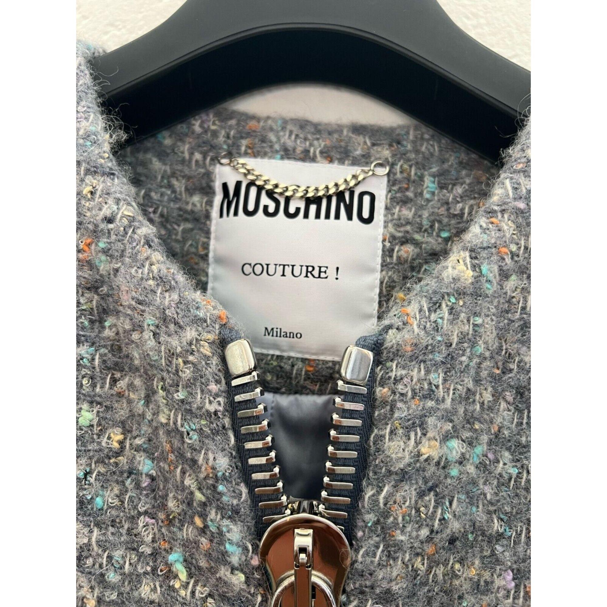 AW20 Moschino Couture Boucle Wool Jacket by Jeremy Scott, Size US 10 For Sale 8