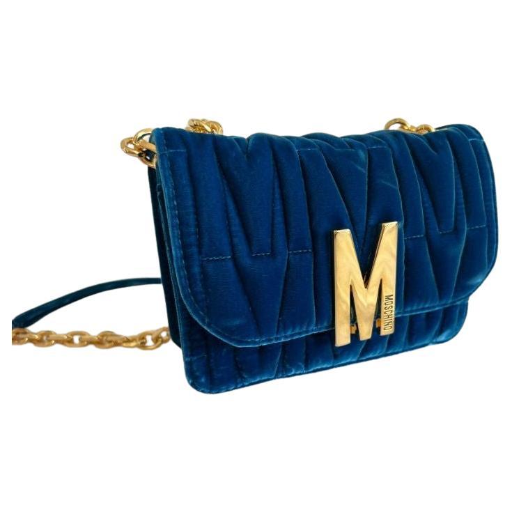 AW20 Moschino Couture Brand Logo Plauqe "M" Velvet Effect Blue Crossbody Bag For Sale