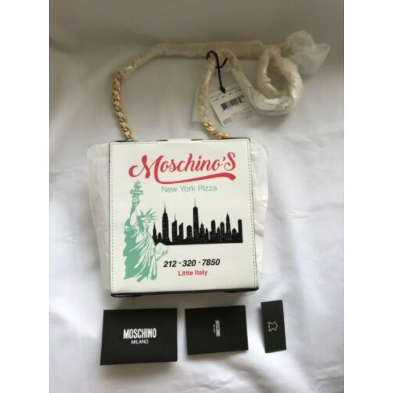 AW20 Moschino Couture J Scott New York Pizza Box Shoulder Bag Little Italy 6