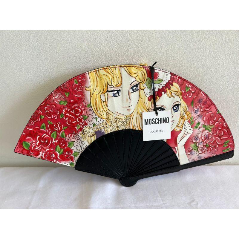 AW20 Moschino Couture Jeremy Scott Anima Print Fan Leather Clutch Bag Pink/ Gold In New Condition For Sale In Matthews, NC