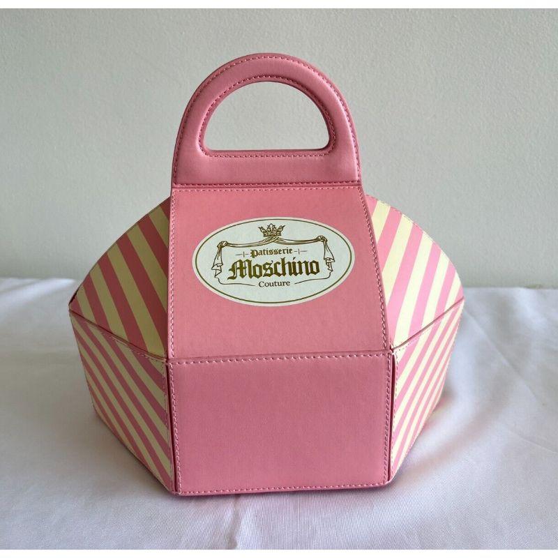 AW20 Moschino Couture Jeremy Scott Cake Box Leather Pink M Bag Marie Antoinette For Sale 3