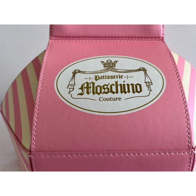 AW20 Moschino Couture Jeremy Scott Cake Box Leather Pink M Bag Marie Antoinette For Sale 4
