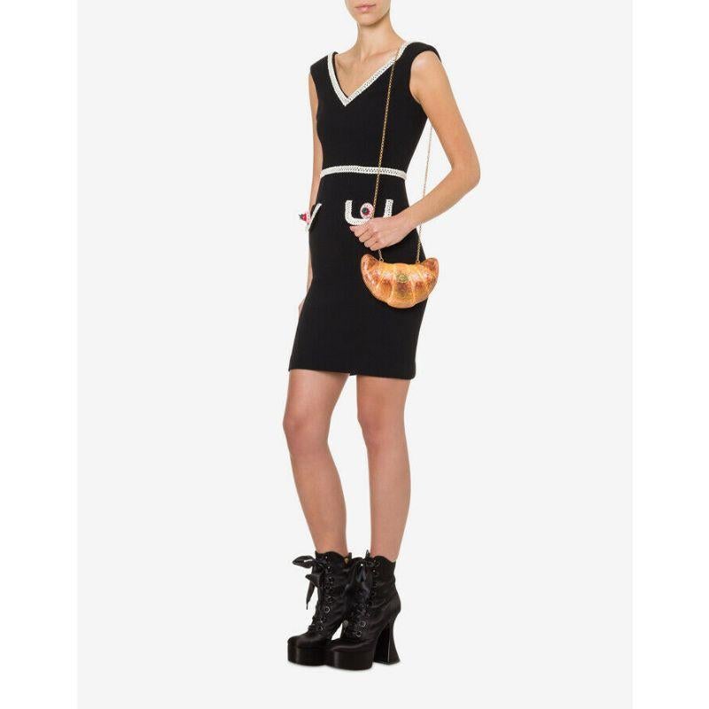 AW20 Moschino Couture Jeremy Scott Croissant Shoulder Bag Marieantoinette In New Condition In Los Angeles, CA