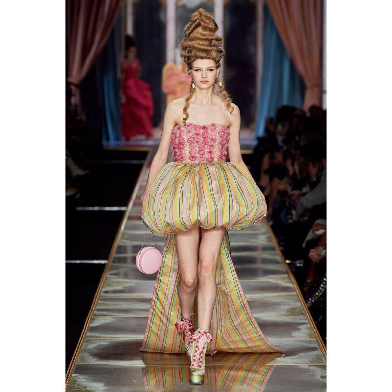 AW20 Moschino Couture Jeremy Scott Macaron Leather Shoulderbag Marie Antoinette For Sale 2