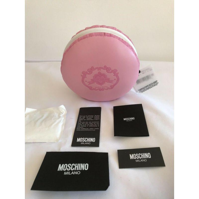 Women's AW20 Moschino Couture Jeremy Scott Macaron Leather Shoulderbag Marie Antoinette For Sale