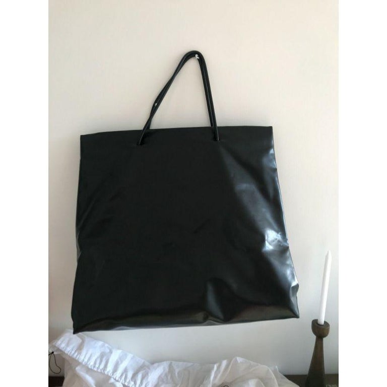 AW20 Moschino Couture Jeremy Scott Oversized Black Shopper Tote W/White Logo For Sale 1