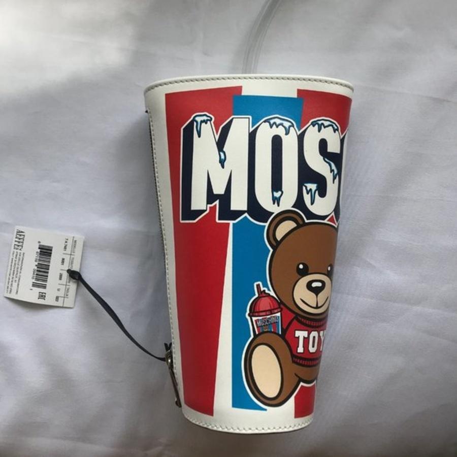 Beige AW20 Moschino Couture Jeremy TEDDY BEAR TO GO TAKE AWAY CUP LEATHER CLUTCH For Sale