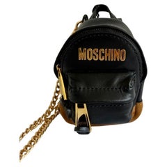 AW20 Moschino Couture Mini Leder Schwarzer Rucksack/ Schlüsselanhängertasche/Schultertasche