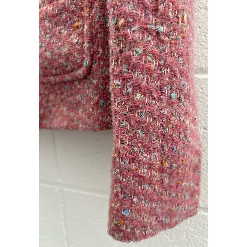 Women's AW20 Moschino Couture Pink Boucle Wool Jacket with Oversized Zipper, Size US 6 For Sale