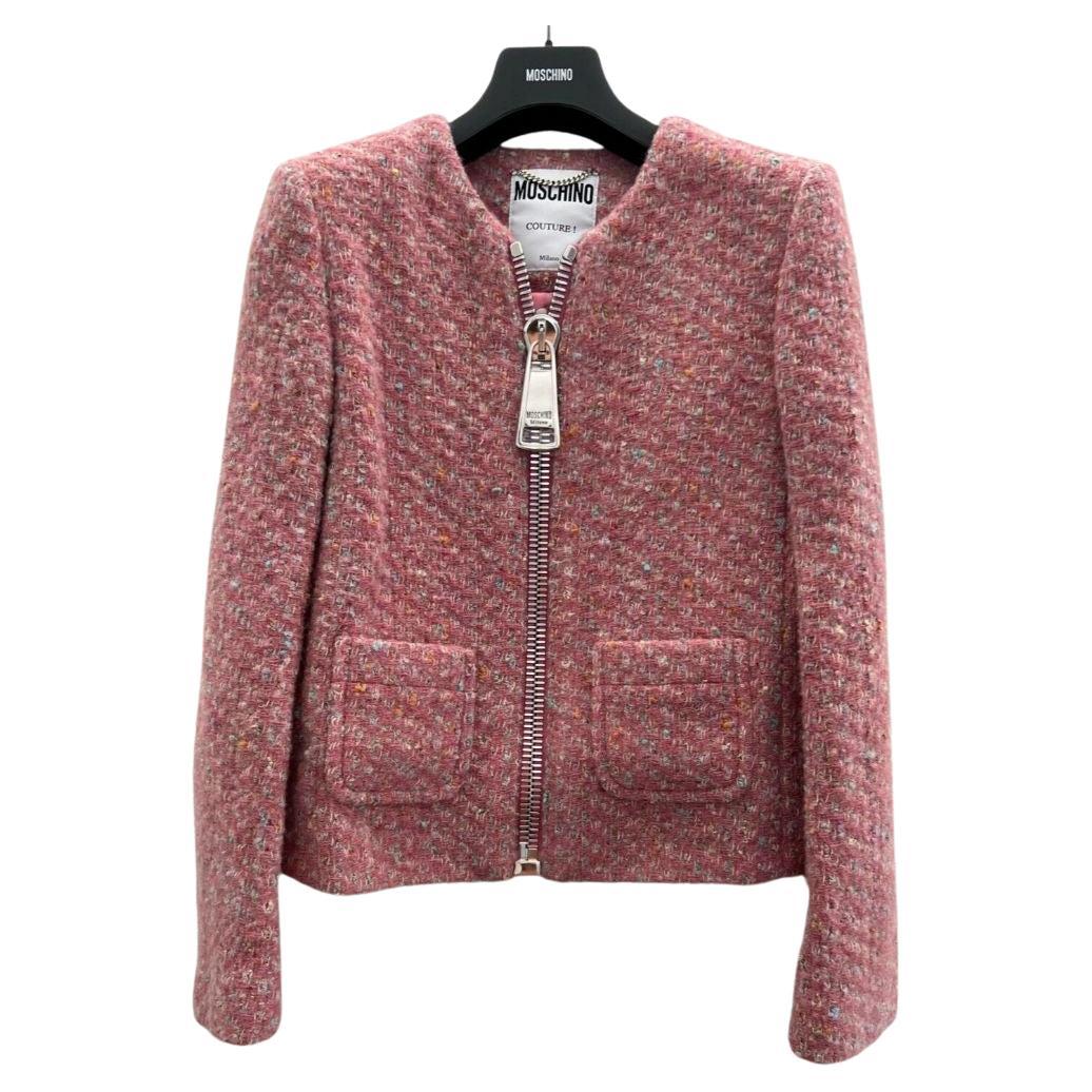 AW20 Moschino Couture Veste en laine bouclée rose avec fermeture éclair surdimensionnée, Taille US 8