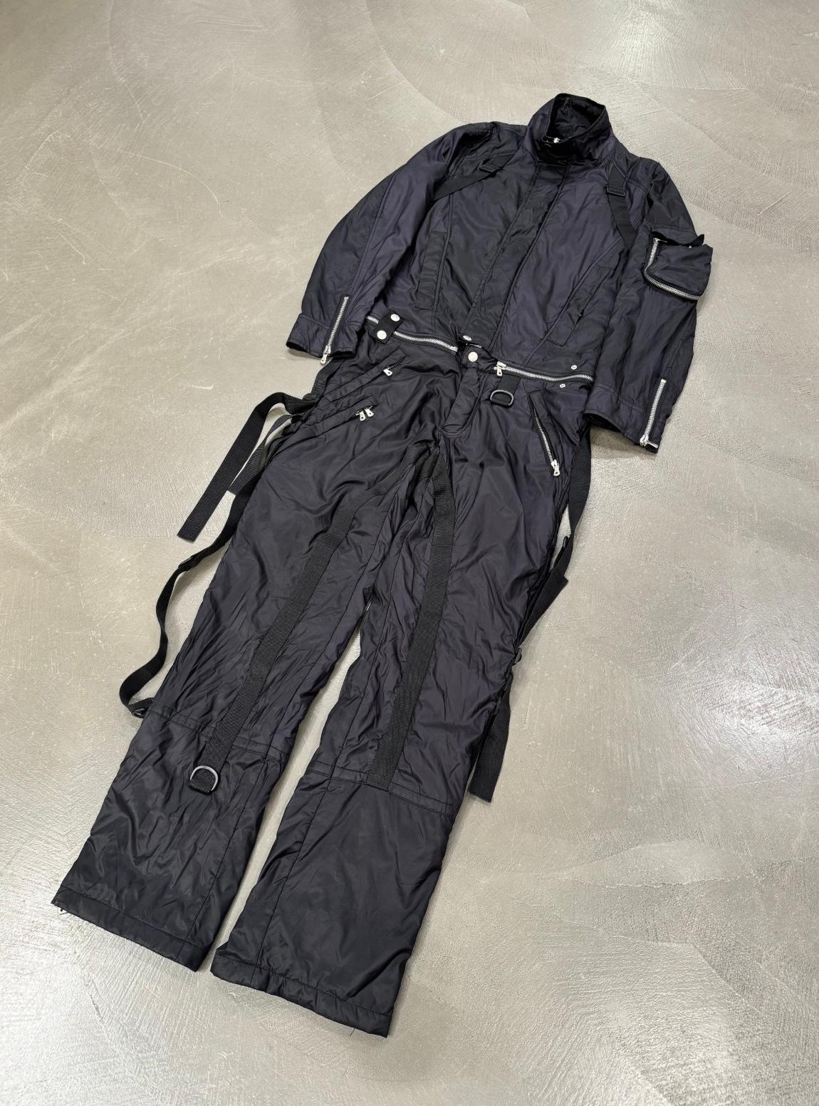 AW2003 Dolce & Gabbana bondage parachute runway jumpsuit/set Bon état - En vente à Milano, Lombardia