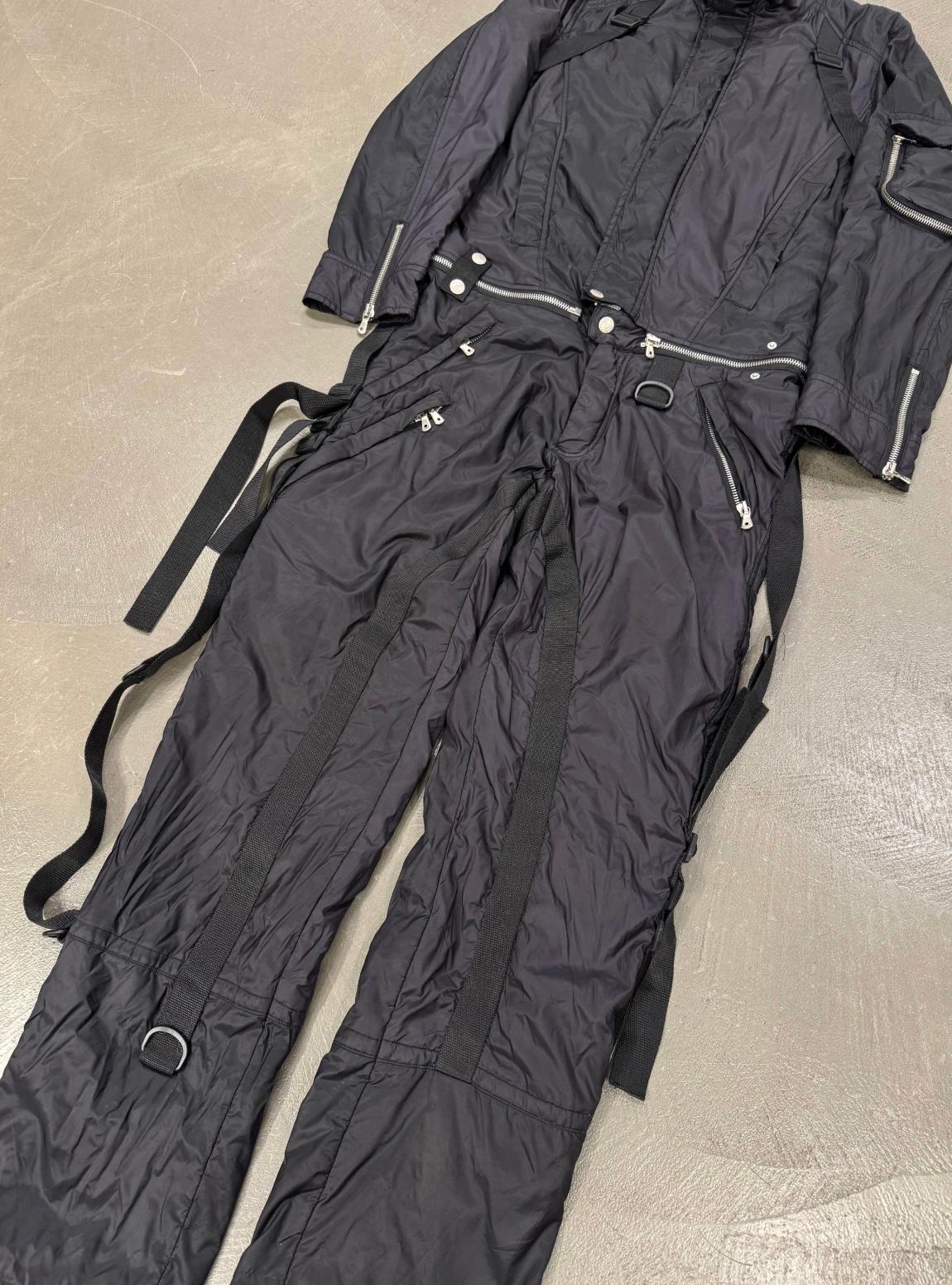 AW2003 Dolce & Gabbana bondage parachute runway jumpsuit/set Unisexe en vente