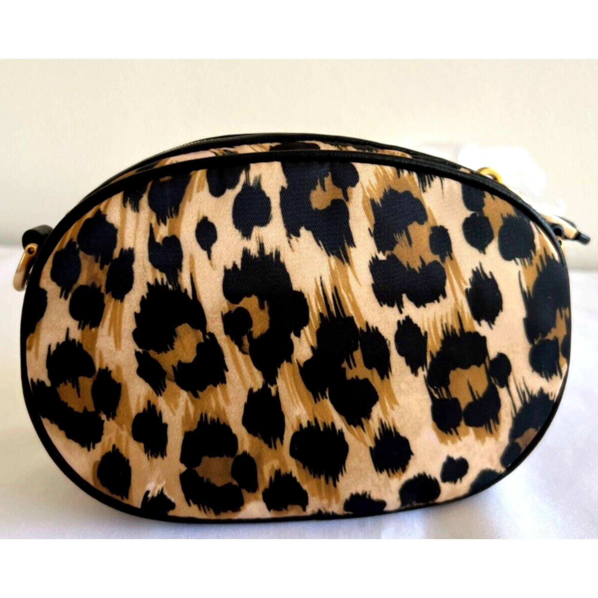 AW21 Moschino Couture Allover Leopard Print Shoulder Bag by Jeremy Scott For Sale 1