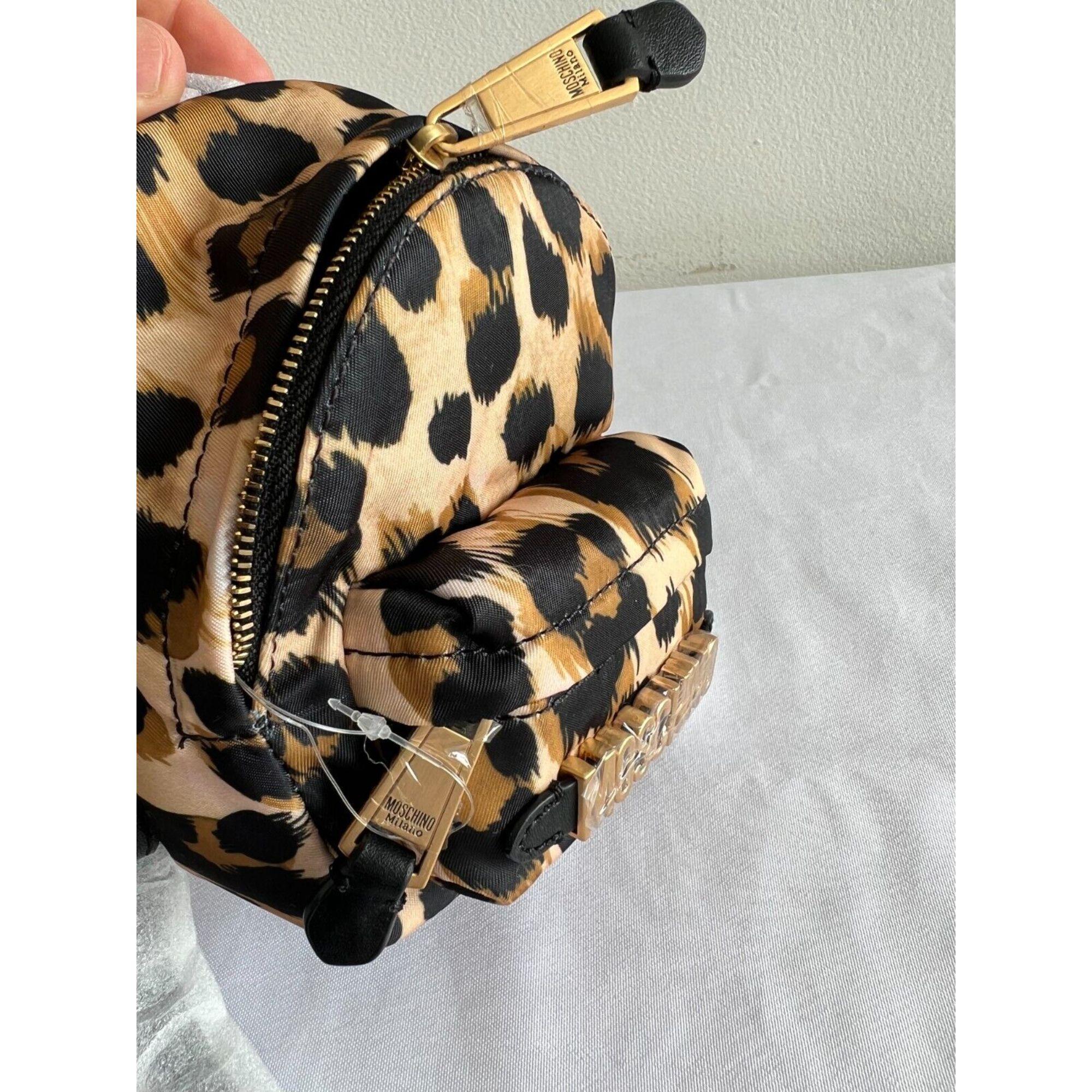 AW21 Moschino Couture Leopard Print Shoulder Bag Mini Backpack by Jeremy Scott In New Condition For Sale In Palm Springs, CA