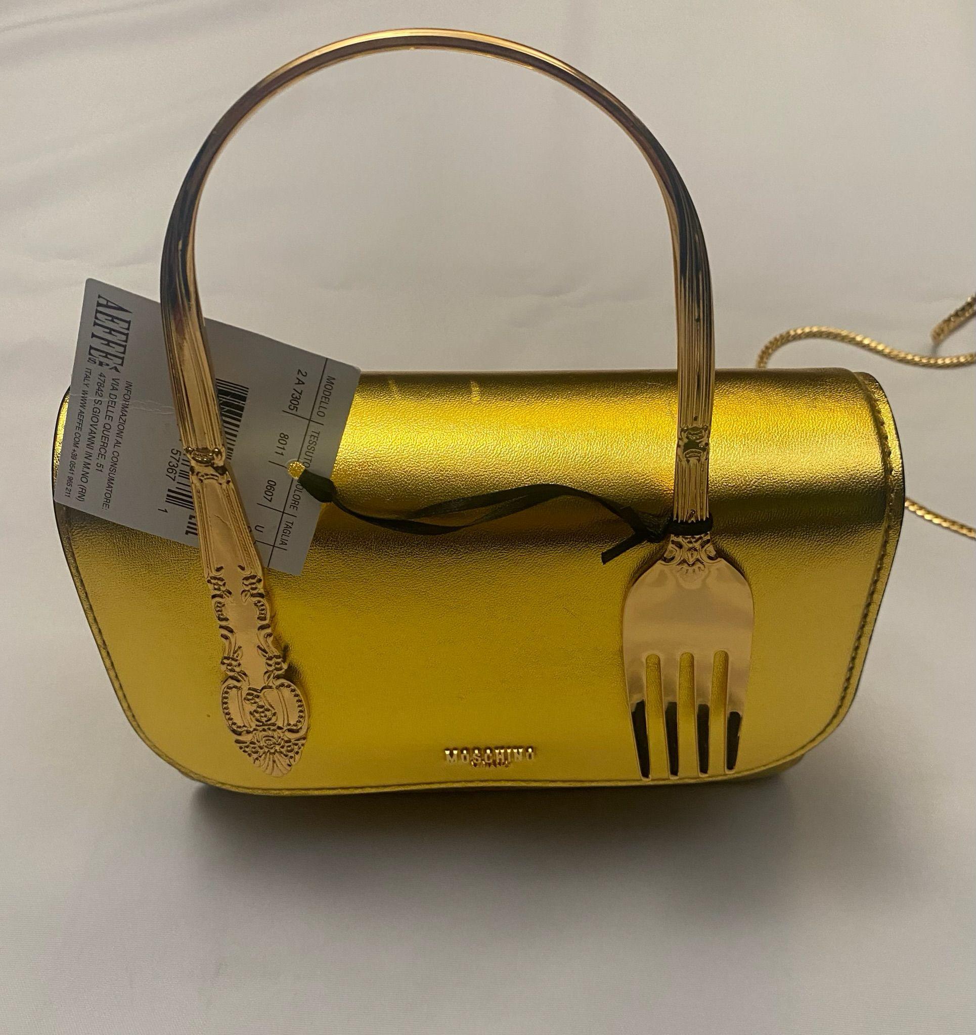 AW22 MOSCHINO Couture Jeremy Scott Tenedor de oro Bolso bandolera Crossbody en venta 5