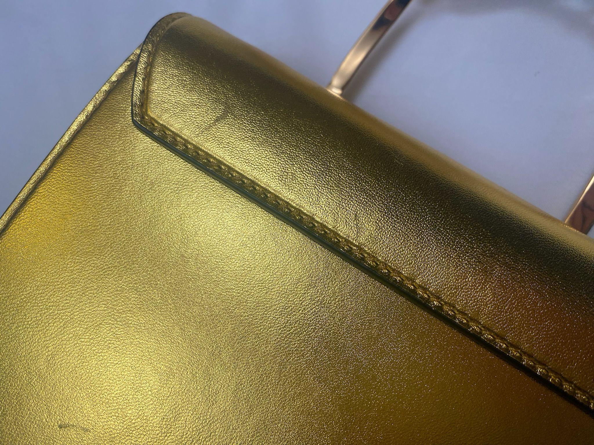 AW22 MOSCHINO Couture Jeremy Scott Tenedor de oro Bolso bandolera Crossbody en venta 7