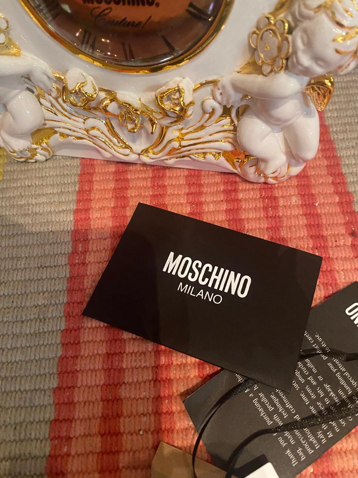AW22 Moschino Couture Jeremy Scott White Clock Sculpted Ancient Clutch Handbag in vendita 4