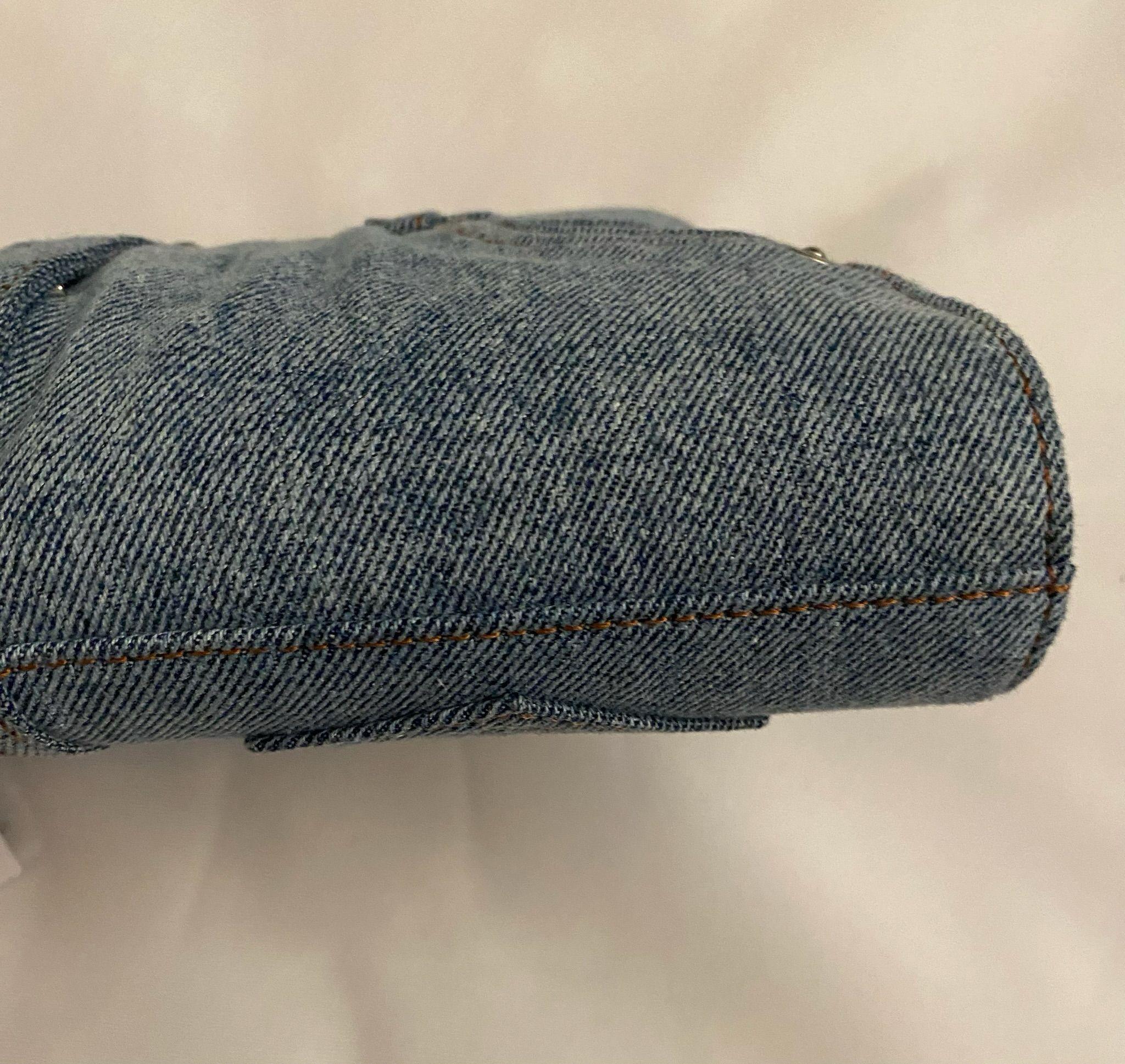 AW23 MOSCHINO Couture Jeremy Scott Denim Shaped Jeans Wristlet Clutch Cotton For Sale 6