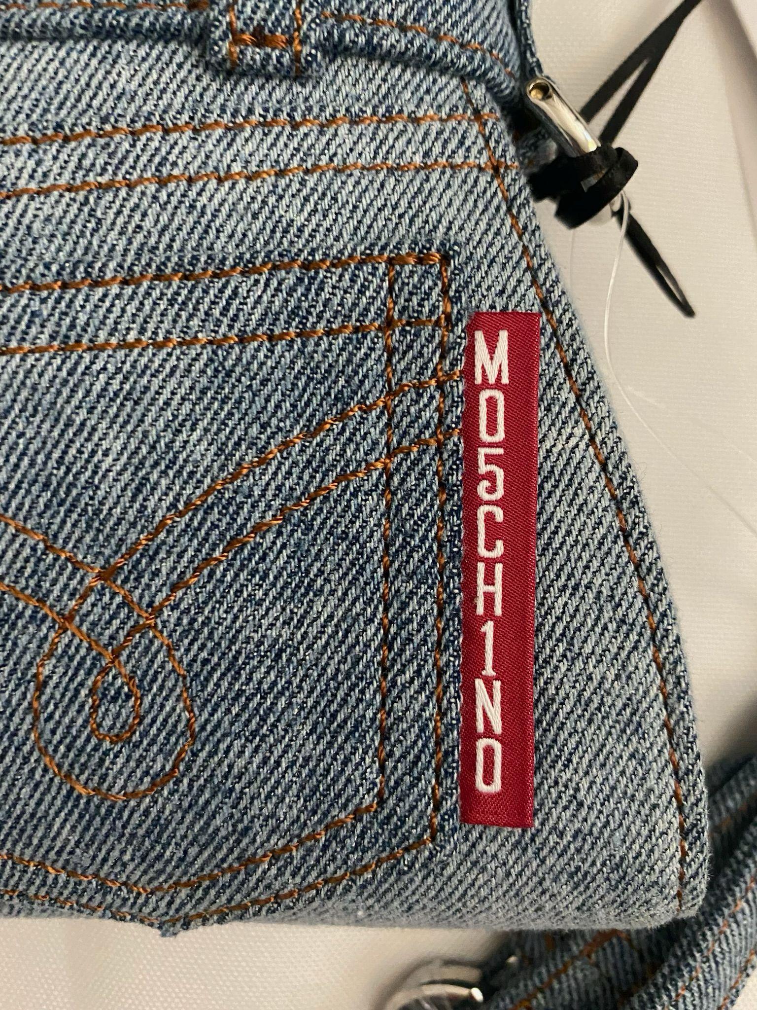 AW23 MOSCHINO Couture Jeremy Scott Denim Shaped Jeans Wristlet Clutch Cotton For Sale 7