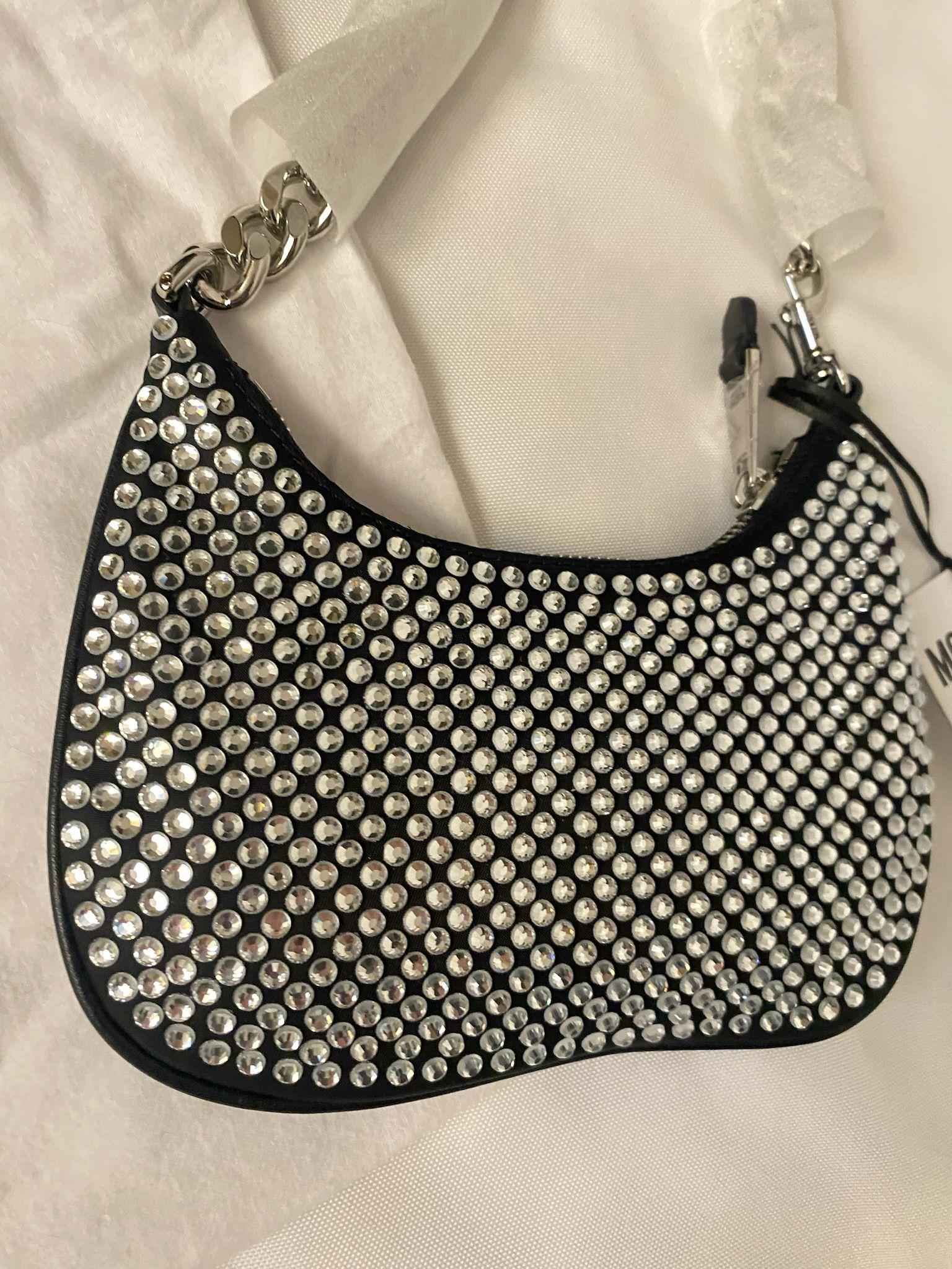 AW23 MOSCHINO Couture Jeremy Scott Bolso negro plateado con tachuelas de diamantes de imitación en venta 5