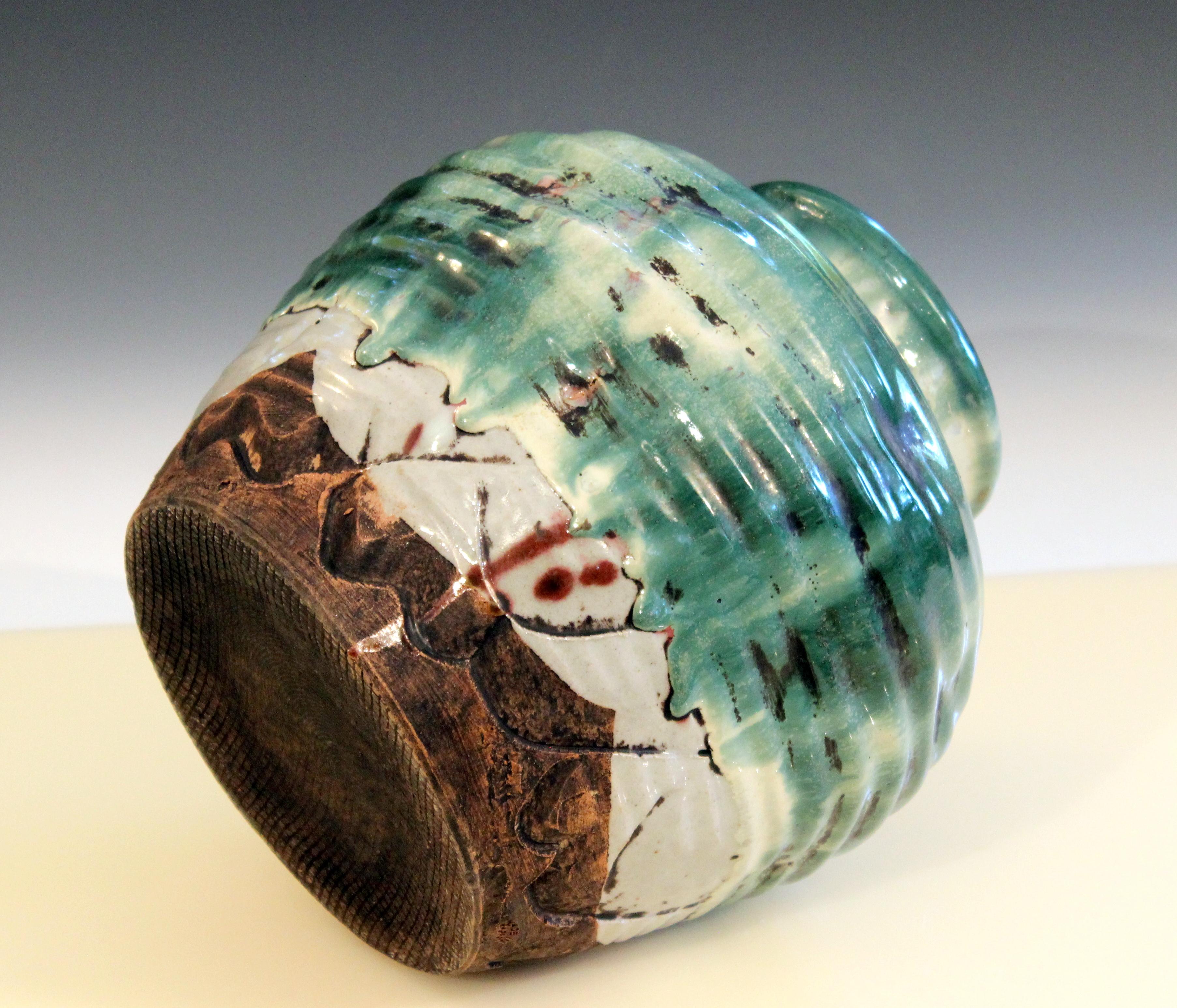 Awaji Pottery Vaso manipolato con smalto lavico a goccia pesante Wabi Sabi per la cerimonia del tè In condizioni ottime in vendita a Wilton, CT